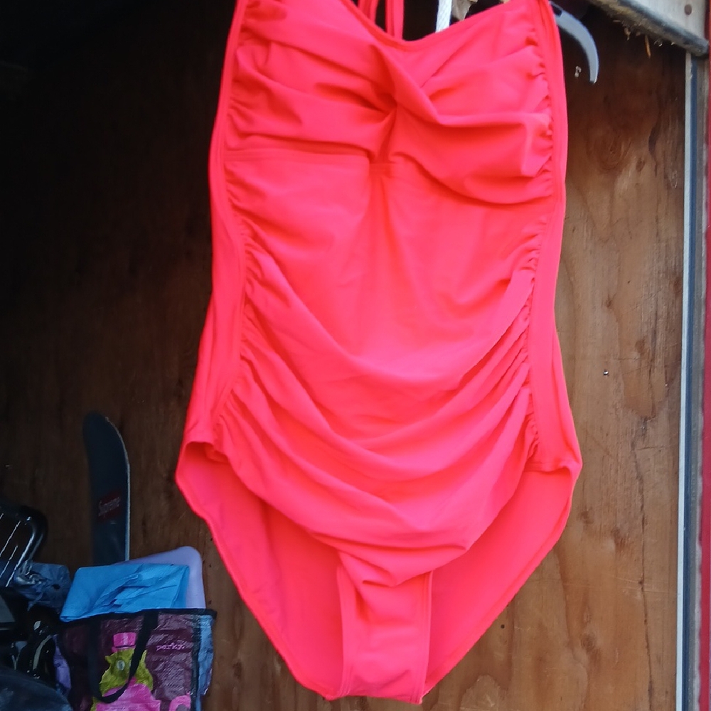 Coral Kids One Piece Swimsuit Size 2xl.
